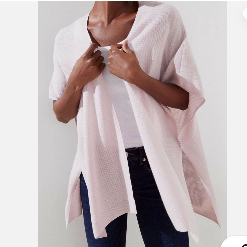 Loft open front poncho, cardigan, Sz XS/Sm lilac color like new condition bin 0